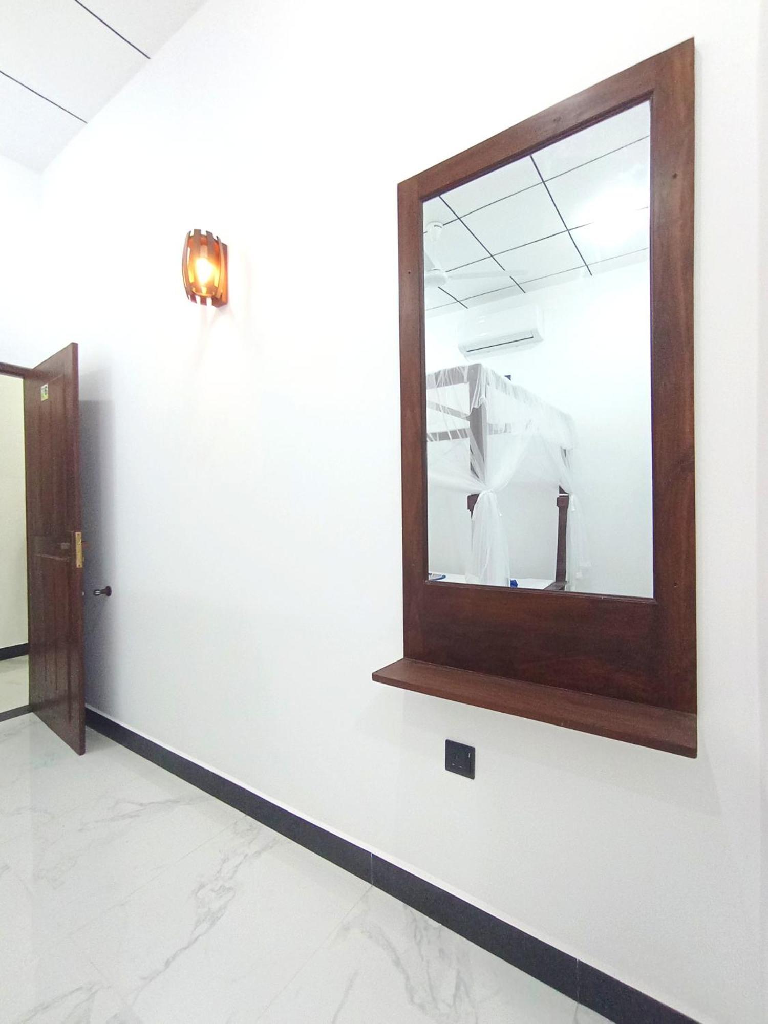Amal Guest House Mirissa Exterior foto
